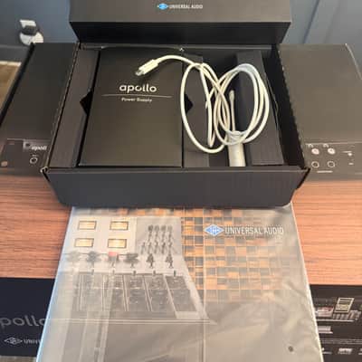 Universal Audio Apollo 8p QUAD Thunderbolt 2 Audio Interface 2010s - Black image 4