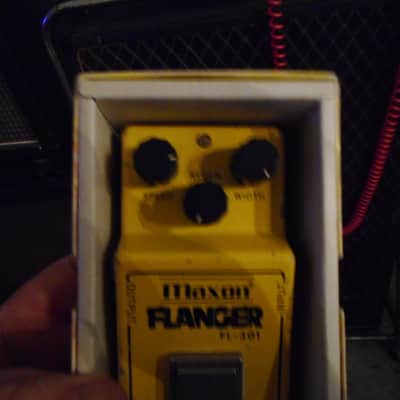 Maxon FL-301 Flanger 1980s - Yellow image 2