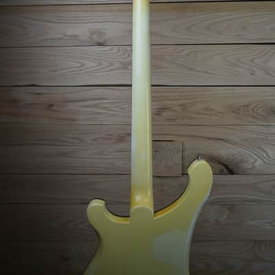 Rickenbacker 4001 1980  - White image 8