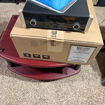Mcintosh MP100 Phono Preamp in pristine condition image 9