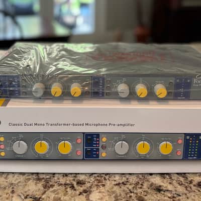 Focusrite ISA Two Dual Mono Mic Preamp - BRAND NEW image 4