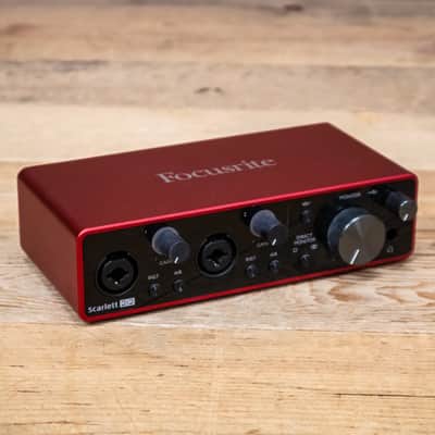 Focusrite Scarlett 2i2 (3rd Gen) USB Audio Interface Studio Recording U284387 image 2