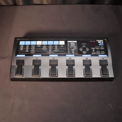 Boss ME-6 Guitar Multiple Effects Pedal 1992 - 1995 - Black and Blue image 2