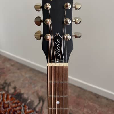 Gibson J-45 Studio Walnut 2020 - 2022 - Antique Natural image 5
