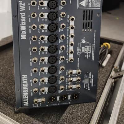 Allen & Heath MixWizard WX-4 16-2 compact monitor board in excellent condition - 2000's image 4
