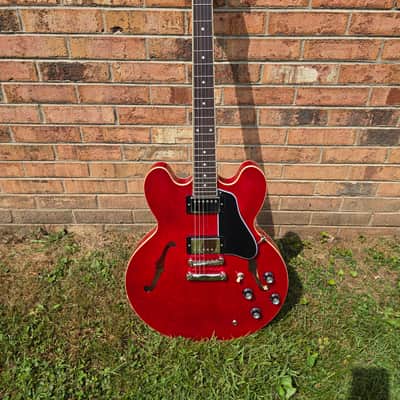 New Epiphone ES-335 Electric Guitar Cherry Red Deluxe Hardshell Case Included image 1