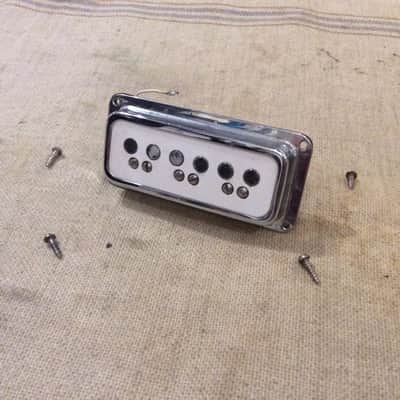 Vintage DeArmond  Dynasonic Guitar Pickup 1960's White Rare Guild Gretsch Microfrets Premier image 4