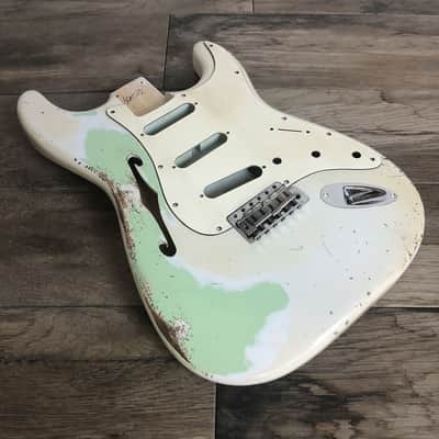 Made to Order - FRANCHIN Mercury F guitar body Relic Aged 100% Nitro Lacquer COLOR OVER COLOR (Sunburst/ Black/ White/ Blue/ Green/ Yellow/ Red/ Pink/ Burgundy/ Purple/ Gold/ Silver, etc.) Stratocaster-Strat-S-Style F-hole Thinline Made in Italy image 5
