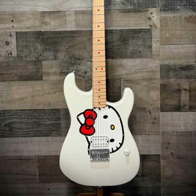 Fender Squier x Hello Kitty Stratocaster Electric Guitar - White - Used image 2