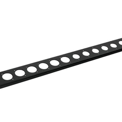 Adam Hall 872211 1HE U-Rackblende Alu image 2