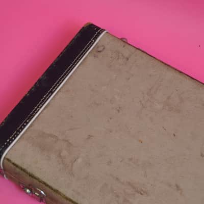 Vintage 1963 Fender Jazzmaster / Jaguar Hard Case - White Tolex - Rare Custom Color Case!  Pre-CBS Strat image 4