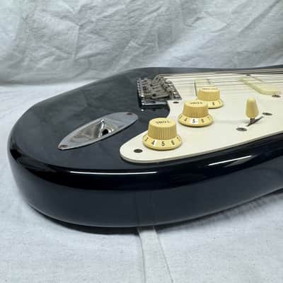 Fender ST-57 ST57 Stratocaster Guitar with Custom-ordered preamp - MIJ Made In Japan 1993 - 1994 - Black / Maple neck image 15