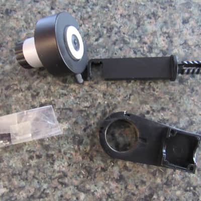 Thorens TP16 tone arm lift assembly image 6