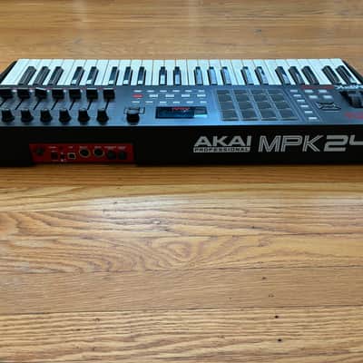 Akai MPK249 2014 - Present - Black image 4