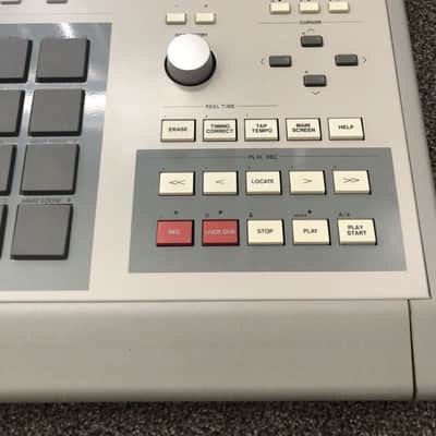 AKAI MPC3000 MPC 3000 Classic Sampler Sequencer Drum Machine image 7