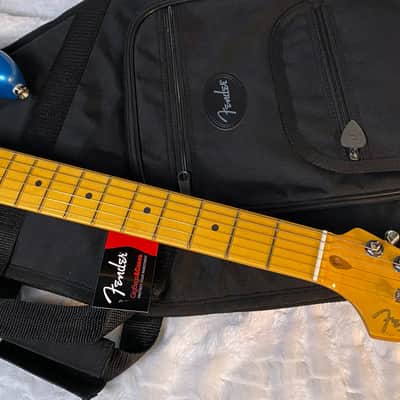 NEW! Fender American Professional Classic Stratocaster - Faded Lake Placid Blue - 7.65lbs - Authorized Dealer - G05768 image 4