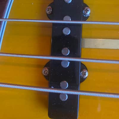 Fender Custom Shop 60's Jazz Bass, NOS 2012 3 Tone Sunburst image 18