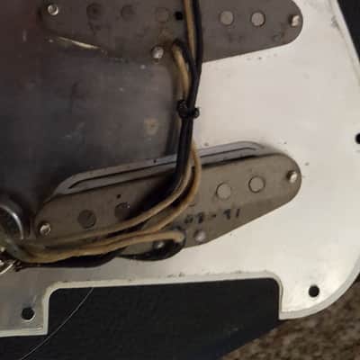 Fender 1965 Black Stratocaster Refin image 10