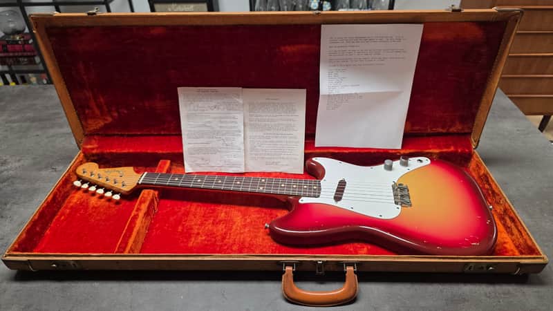 1962 Fender Musicmaster Sunburst FLAME Neck PRE-CBS Brazilian Rosewood slab board Maroon Burst American Vintage 60s 1960's USA baby stratocaster 3/4 short scale figured Music Master guitar - Excellent
