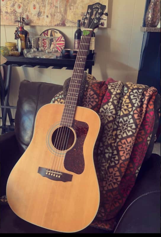 Guild D40