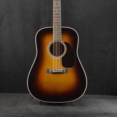 Martin D-28 1935 Sunburst Gloss image 2