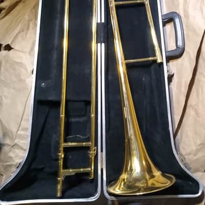 Indiana Music Co Professional trombone, USA, with case and mouthpiece, Very Good Condition image 2