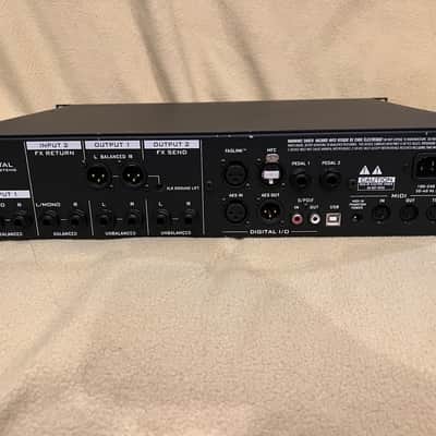 Fractal Audio Axe-FX II XL 2014 - 2015 - Black image 4