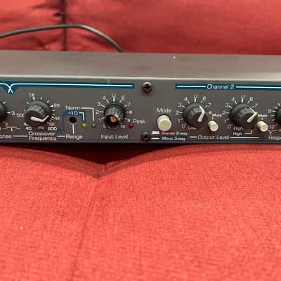 Ashly XR-1001 Stereo Two-Way / Mono 3-Way Active Crossover 1990's image 4