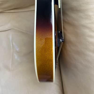 Kentucky KM-160 Mandolin 2000s - Sunburst image 9