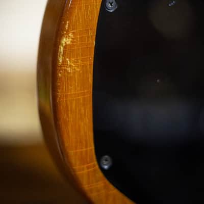 Guild S-100 NB Nature Boy Vintage Original Carved Acorn Oak Leaf Natural All Original w/Hardshell Case - Used image 14
