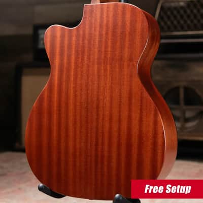 Martin 000C Jr-E Acoustic/Electric Guitar with Gig Bag image 2
