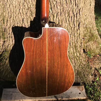Classic Martin D-28 Dreadnought with Cutaway -DC-28 1994 Vintage Natural image 3