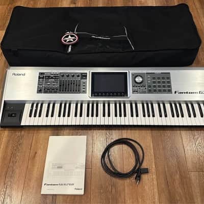 Roland Fantom G7 Music Workstation 76 Keys......EXCELLENT