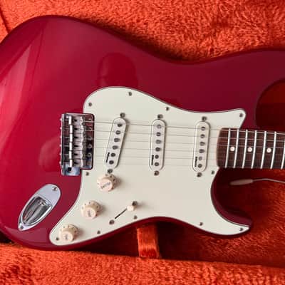 Fender Stratocaster Yngwie Malmsteen Signature Model 2005 Candy Apple Red With Rosewood Fretboard 2005 - Candy Apple Red With Rosewood Fretboard image 5