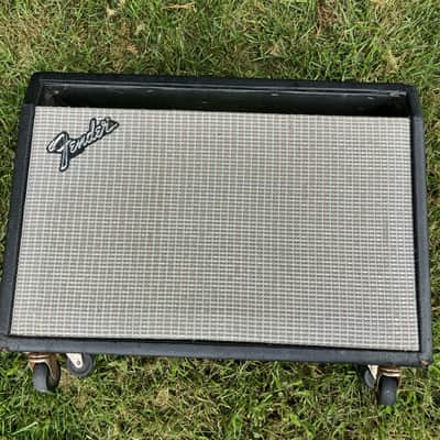 Fender Deluxe Reverb Silver Panel Tube Amp Amplifier Late ‘70s- Cabinet ONLY image 4