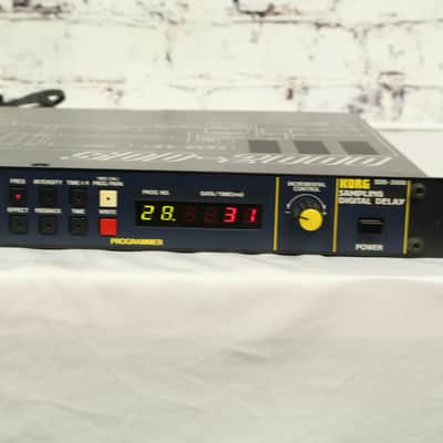 Vintage KORG SDD-2000 Rackmount Sampling & Digital Delay image 3