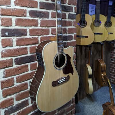 Gibson Songwriter Cutaway 2019 Antique Natural image 4