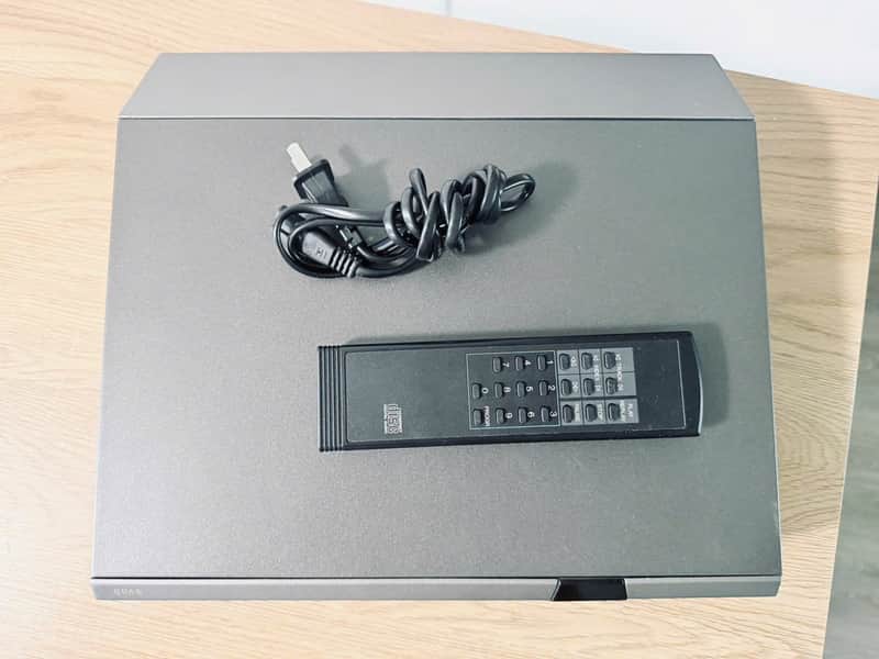 Quad Quad 66 CD Player - FOR PARTS OR REPAIR - Includes Original Remote & Power Cord