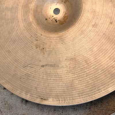 Vintage Zildjian New Beat 14” Hihats TIGHT DRY Versatile! Amazing Tone 1044 1450 g Don’t Pay $520! image 3