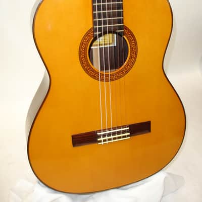 Vintage Aria A555 Classical Nylon-String Acoustic Guitar w/ Case image 4