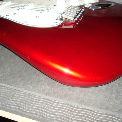 Fender American Special Stratocaster 2012 - Candy Apple Red image 8