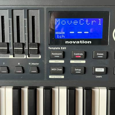 Novation Impulse 61 MIDI Keyboard Controller 2011 - Present - Gray image 3