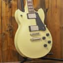 Mint Yamaha SG1820 - Vintage White
