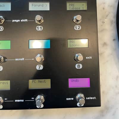 FAMC Liquid Foot LF+ 12 Guitar Pedal MIDI controller Excellent with LCD screens image 6