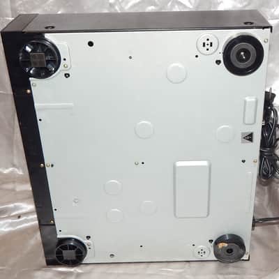 Sony CDP-C545 5 DISC Cd player with optical digital output image 7