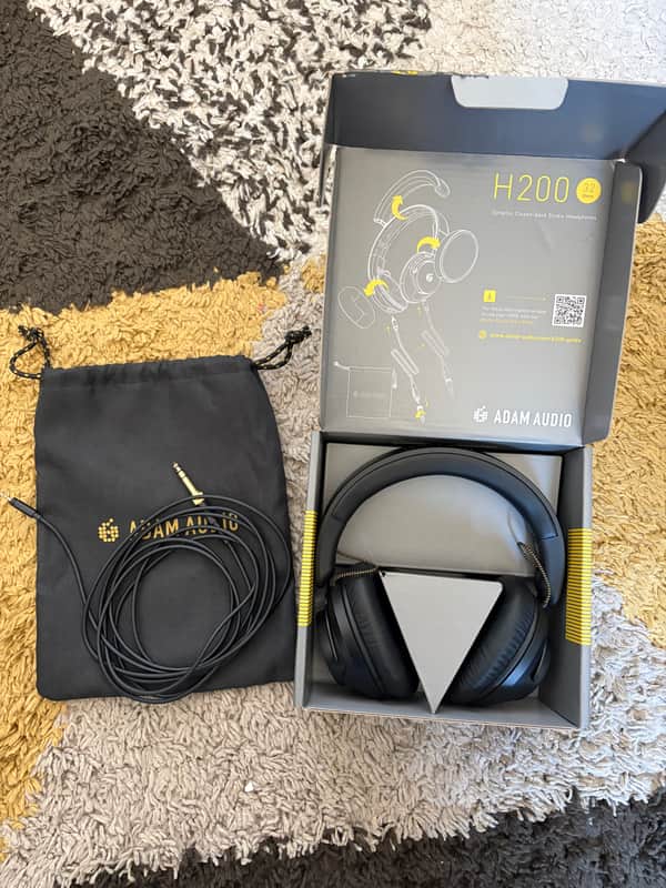 ADAM Audio H200