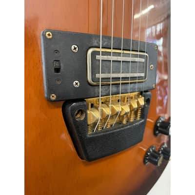Ovation Ultra Kamen II (UK II) in Sunburst with Original Hardcase Pre-Owned image 6
