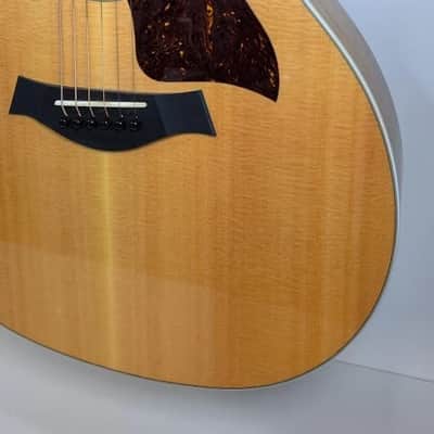 Taylor 214ce-N 2021 - Natural image 6