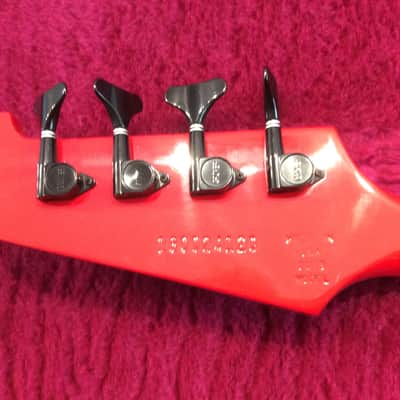 Gibson Thunderbird 2018 Bright Cherry image 10
