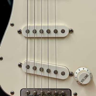 Fender Standard Stratocaster MIM Glossy Black 1995 image 5